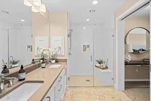 A bathroom in a Mirabella at ASU apartment.